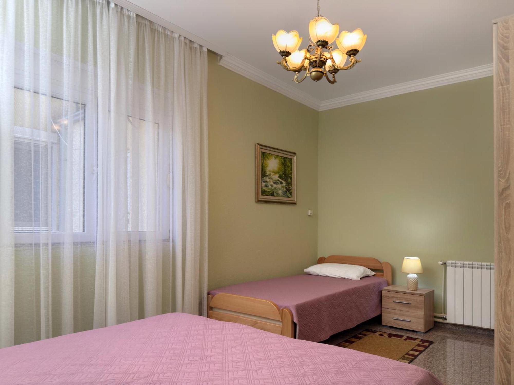 Vila Tara Сутоморе Екстериор снимка