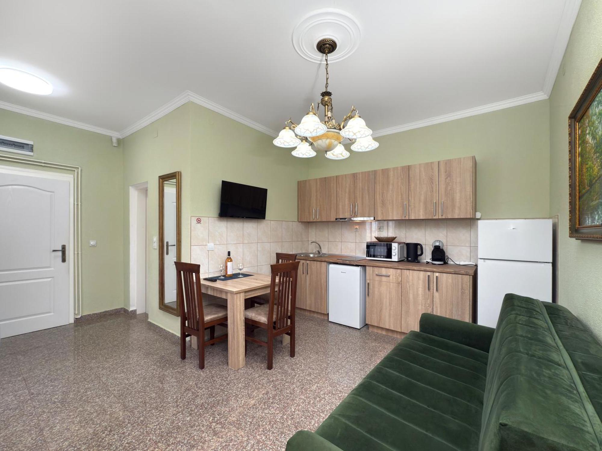 Vila Tara Сутоморе Екстериор снимка